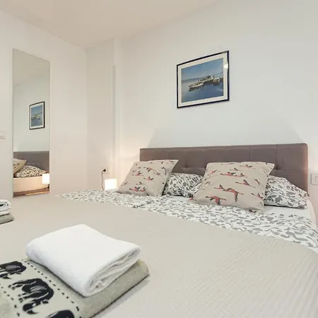 Alex - 100 Meters From